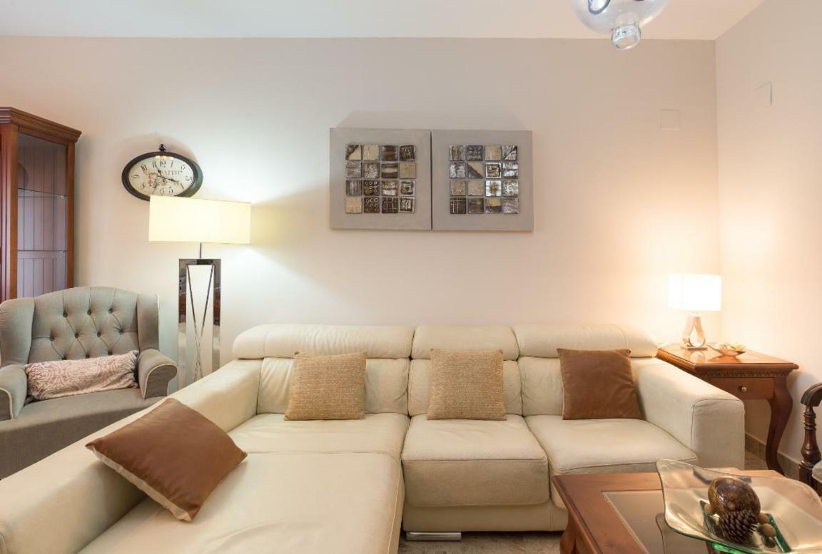 Keywise Perfect Location Next To Maria Zambrano Station, Central , Beach ,Pool And Free Parking Málaga Eksteriør billede
